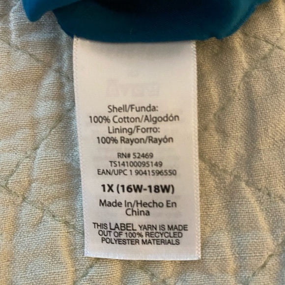 Terra & Sky dress, all cotton, fully lined. Eyelet fabric and pockets. Waist tie - Picture 8 of 9